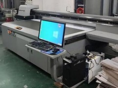 UV平板打印機如何控制成本提高生產？